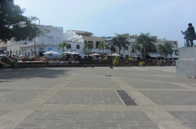 Santo Domingo Colonial Zone Place Espana 1